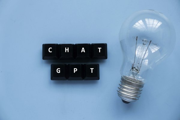 Découvrez les 10 meilleures alternatives à chat gpt pour 2024